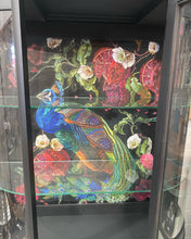 Load image into Gallery viewer, Workshop: Learn to Decoupage - bring a piece or decoupage a round table top