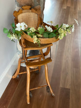 Load image into Gallery viewer, Vintage HIRE items